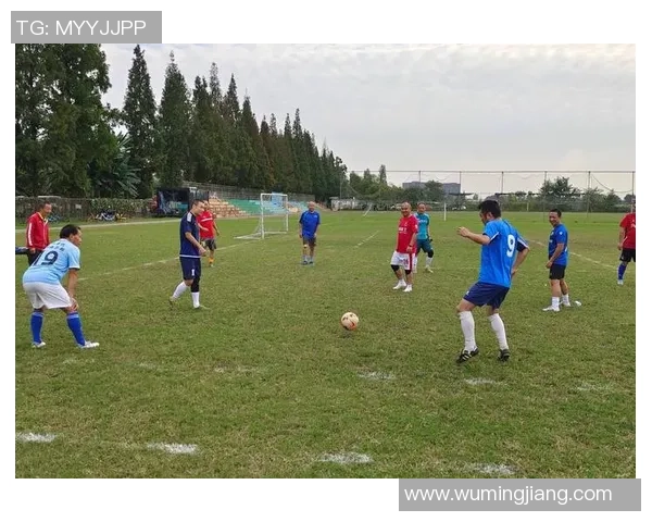 张博宸的足球之路：从青涩少年到职业球员的成长故事